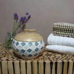 Pirouette Paris Statuettes Et Figurines Boite En Bambou Et Coquilles D'uf -Vases Soldes boite en bambou et coquilles d uf 2