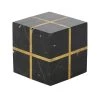 Maisons Du Monde Statuettes Et Figurines Cube Déco En Marbre Noir Avec Lignes Dorées 11x11 -Vases Soldes cube deco en marbre noir avec lignes dorees 11x11 1000 3 17 209732 1