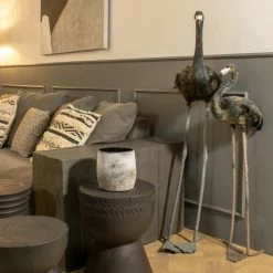 Now’s Home Statuettes Et Figurines Flamant En Plumes D'oie Noires H105cm -Vases Soldes flamant en plumes d oie noires h105cm 1