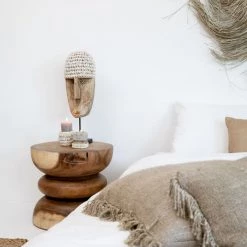 Bazar Bizar Statuettes Et Figurines Statue En Bois Et Grand Coquillage -Vases Soldes statue en bois et grand coquillage 1