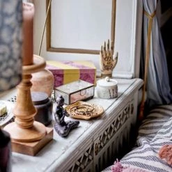 Bloomingville Statuettes Et Figurines Statuette En Polyrésine Noire H13 -Vases Soldes statuette en polyresine noire h13 2