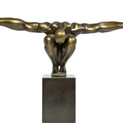 Kare Design Statuettes Et Figurines Statuette Homme En Polyrésine Bronze 75x52