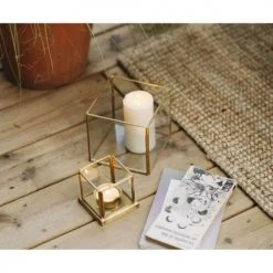 Wadiga Vases Terrarium Carré En Laiton Et Verre 12x12x12cm -Vases Soldes terrarium carre en laiton et verre 12x12x12cm 2