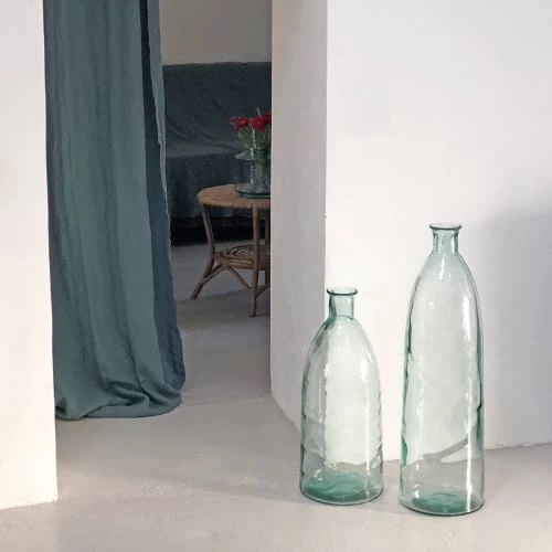 Maison Tilleul Vases Vase Bonbonne XL En Verre Martelé Transparent 6 Maison Tilleul Vases Vase Bonbonne XL En Verre Martelé Transparent – Image 4