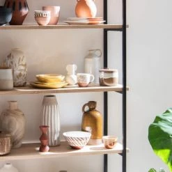 Maisons Du Monde Vases Vase En Grès Beige Et Lignes Verticales Blanches H33 -Vases Soldes vase en gres beige et lignes verticales blanches h33 1000 15 25 213348 2